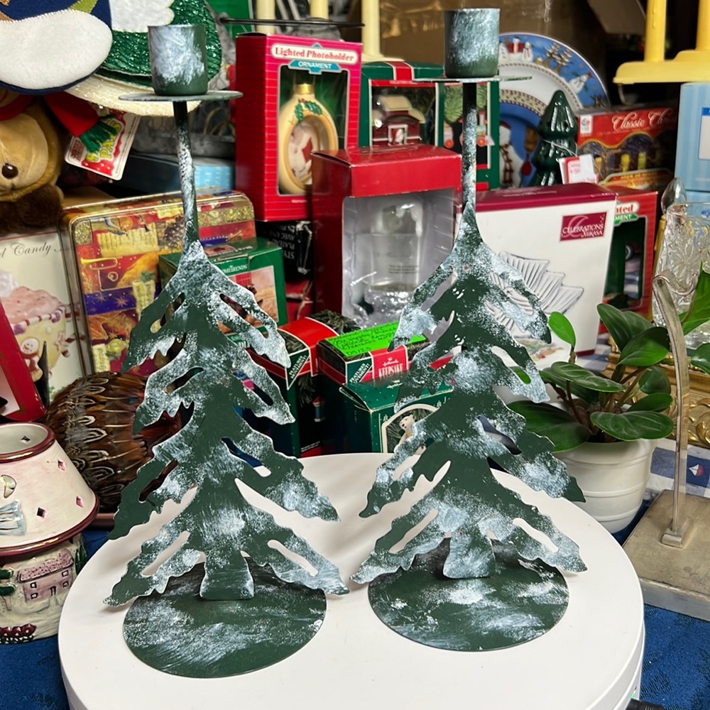Vintage Pair Linens n Things Metal Christmas Tree Candle Holders/Candlestick